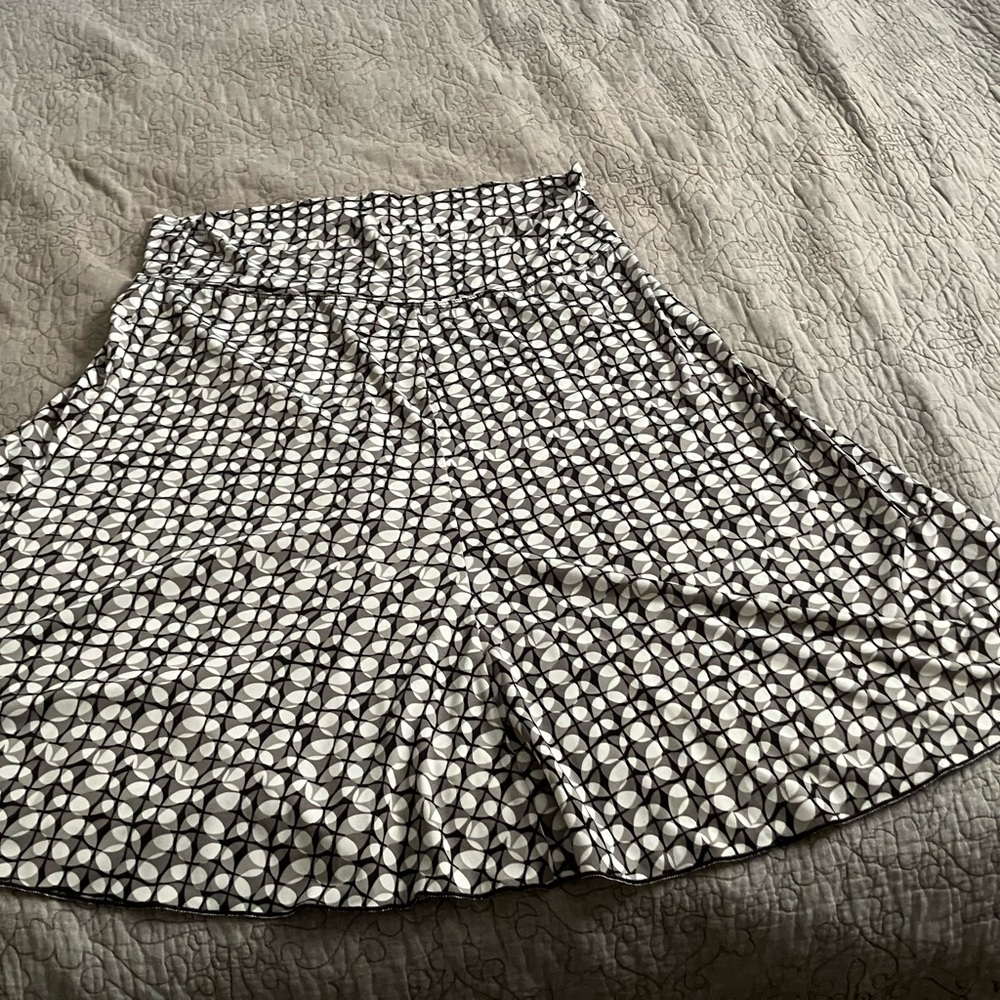 Black and White Geometric Skirt